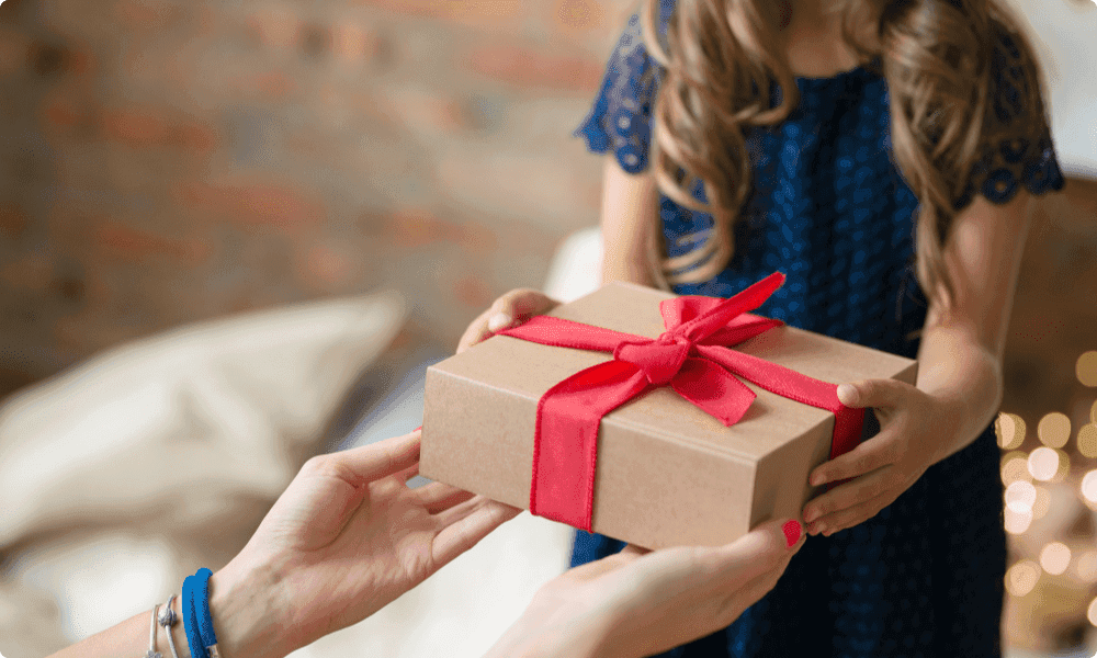 100 Most Thoughtful Holiday Gifts for Employees